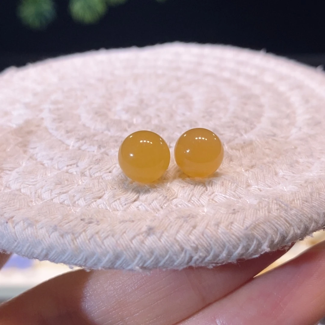 翡翠未镶嵌颈饰翡翠鲜橙满黄9+mm多样性发一