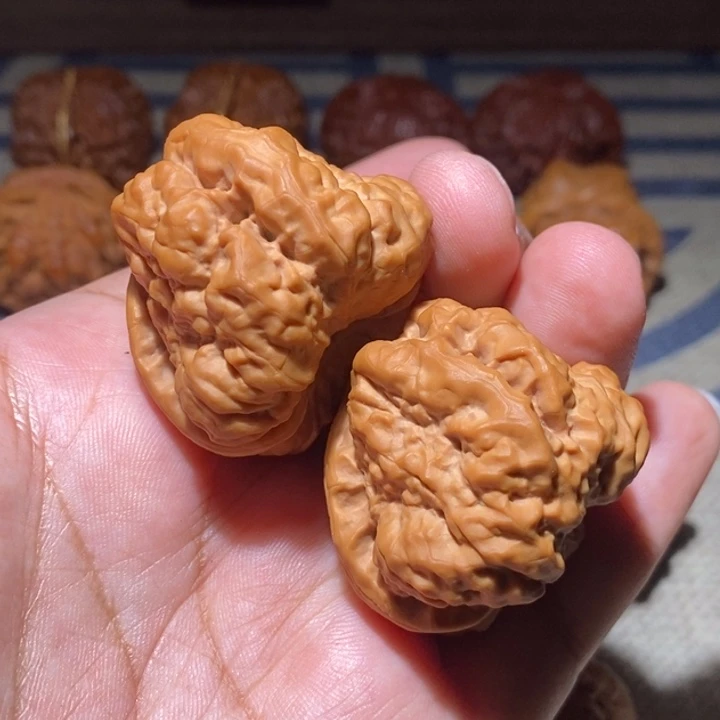 期***河把件文玩核桃核桃