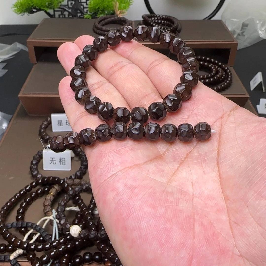 热***生吊坠椰蒂9.8无相……