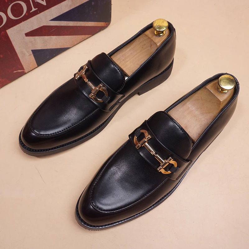 春季新款韩版尖头皮鞋男士简约商务休闲内增高皮鞋白色套脚男鞋