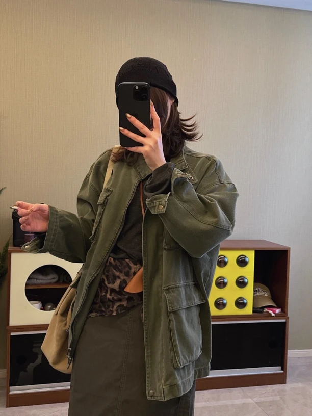 【时髦的中性色彩】军绿色多口袋重工风衣夹克外套