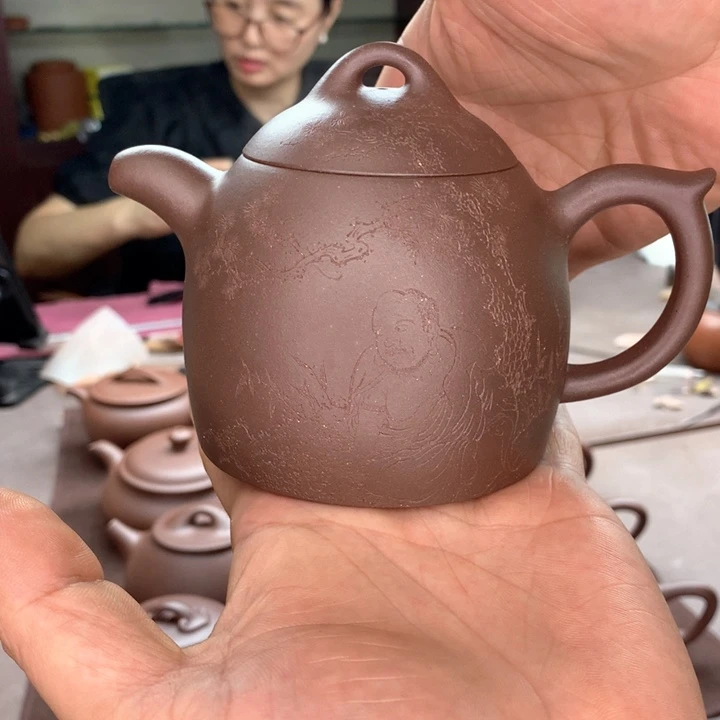 f***n茶壶紫砂秦权壶,底槽清容量270cc