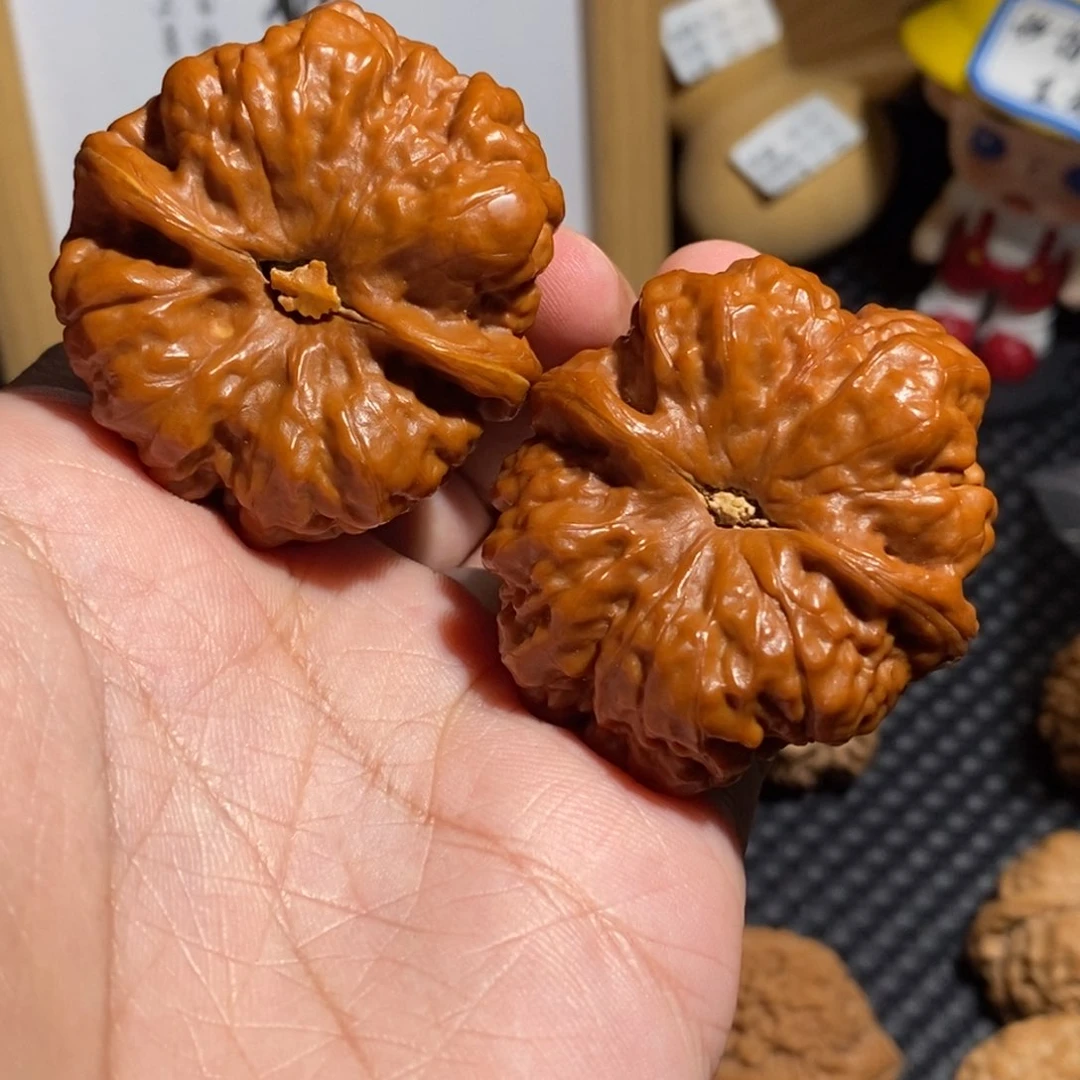 文玩核桃把件饕*蛤蟆