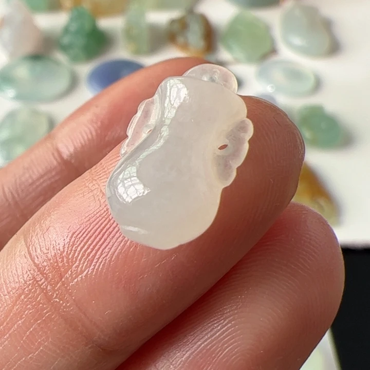 定制翡翠未镶嵌福利