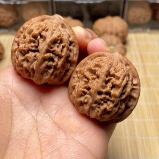 【闪购商品】吊坠文玩核桃凤凰台………