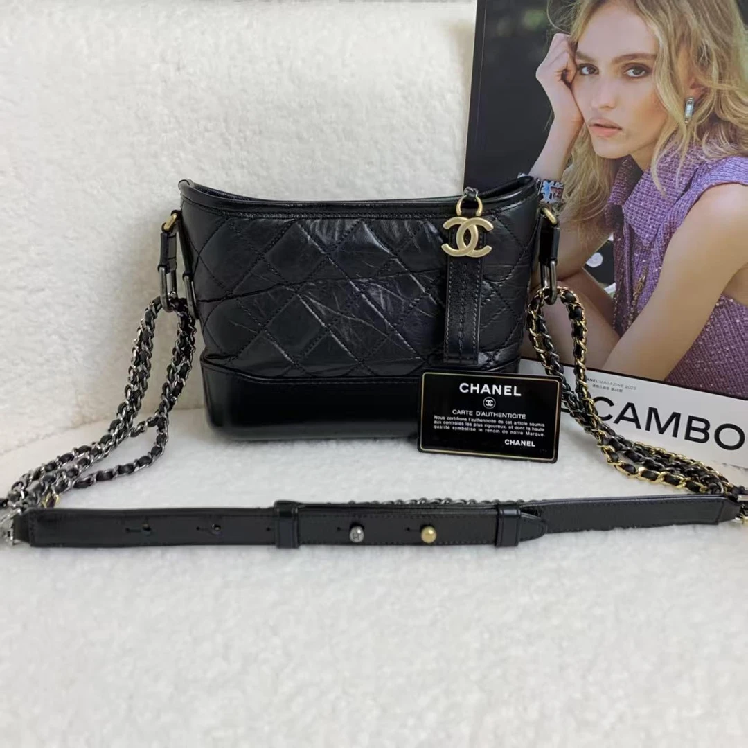 99新 Chanel/香奈儿 壹臻/黑金牛流浪小号 27开 36155368