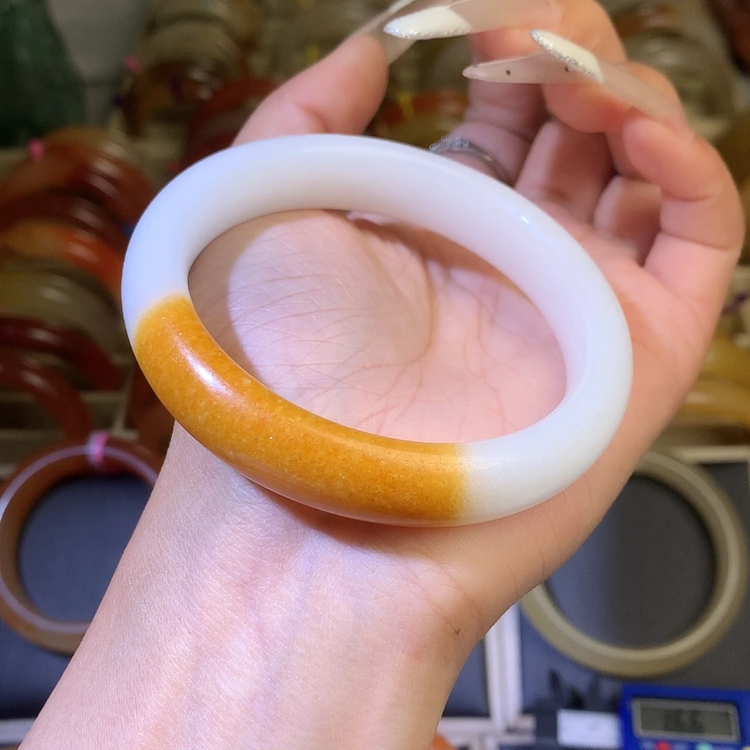 石英质玉（黄龙玉）未镶嵌手镯