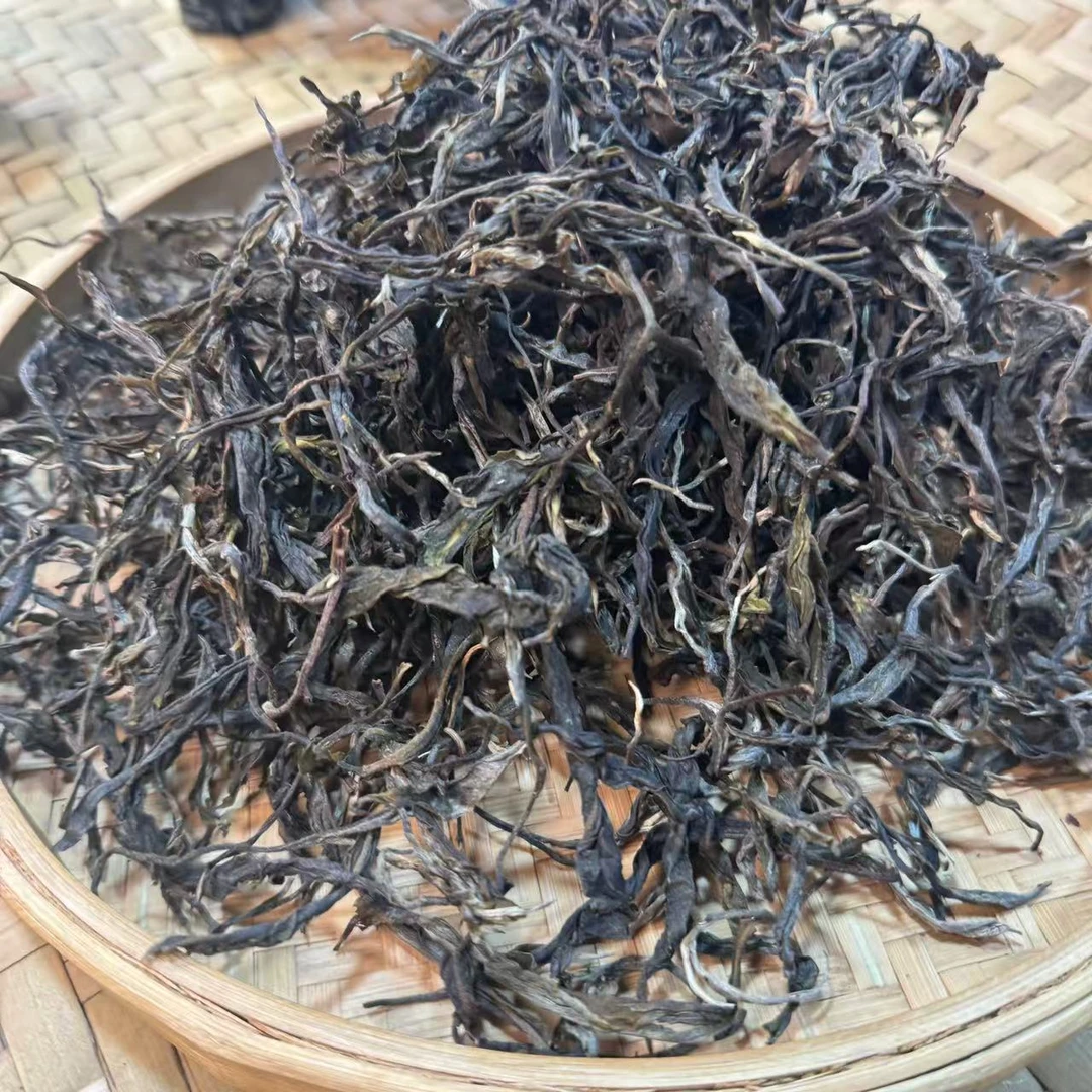 【小刚家的茶】6-7【LC111】2024年黄草林 散生（晒青毛茶）