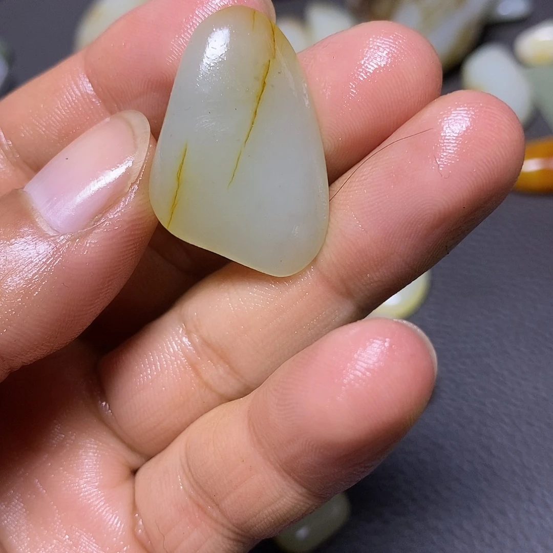 未镶嵌和田玉挂件