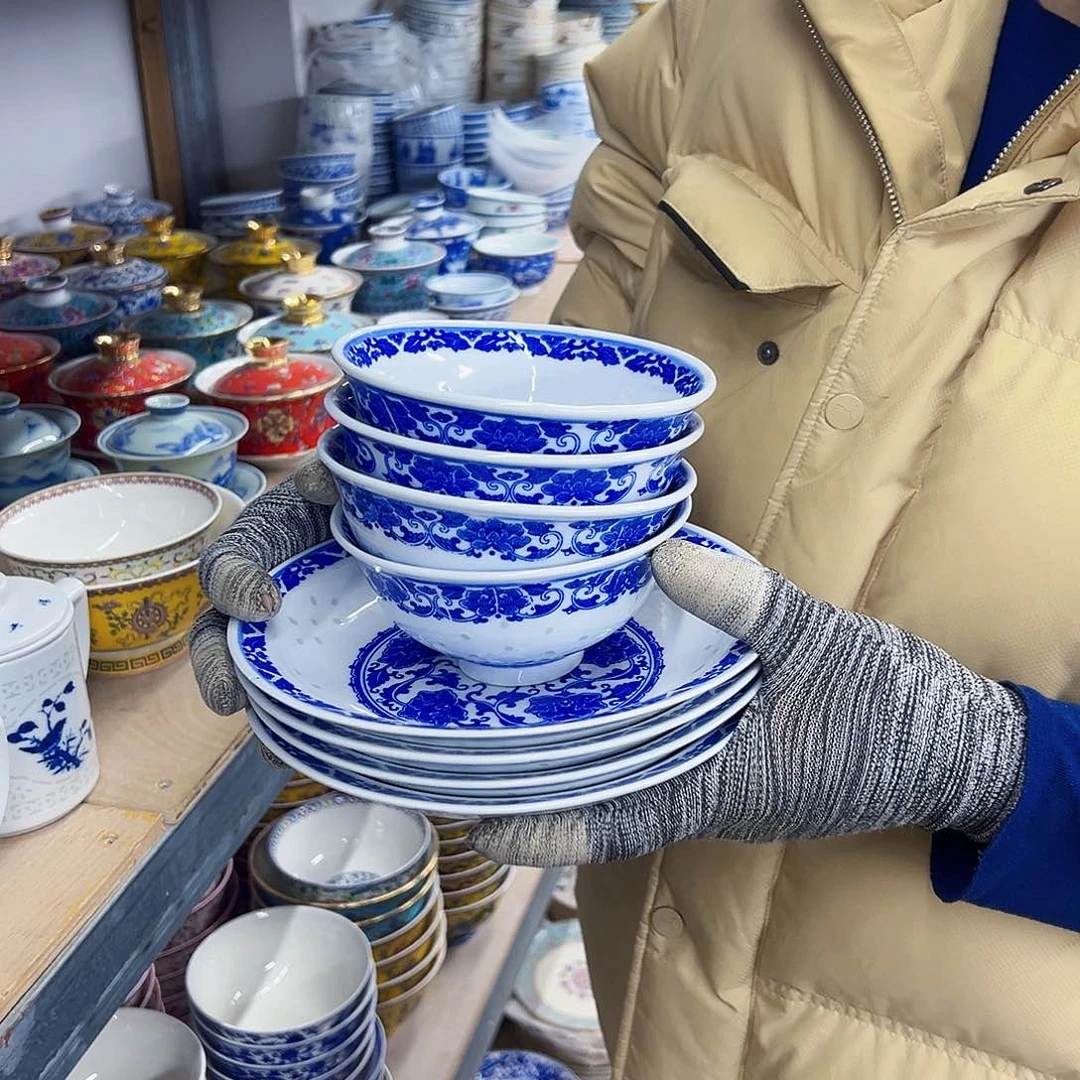 瓷片4个碗4个盘，青花瓷玲珑瓷