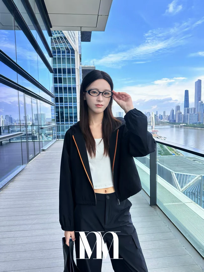 环保机能连帽外套
