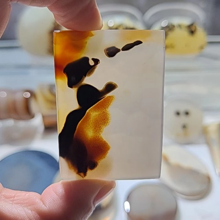 无***极玛瑙/玉髓未镶嵌吊坠(不含链)