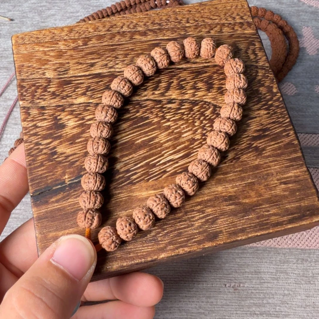 金刚菩提吊坠老树王