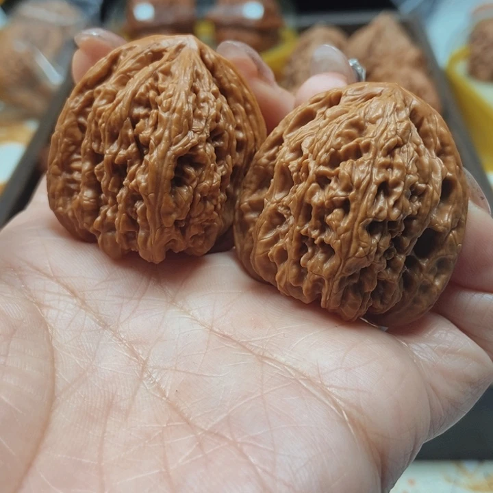 文玩核桃吊坠密纹