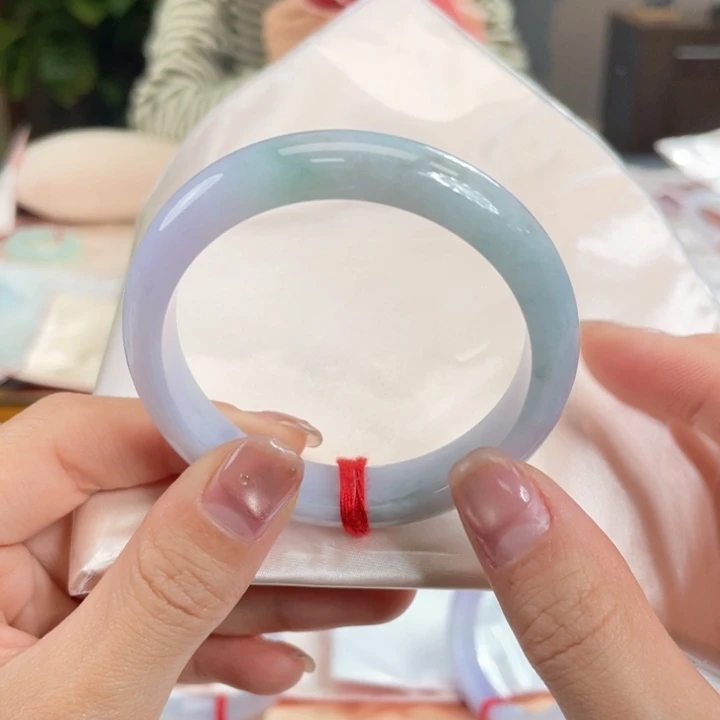 翡翠手镯未镶嵌53.5正圈