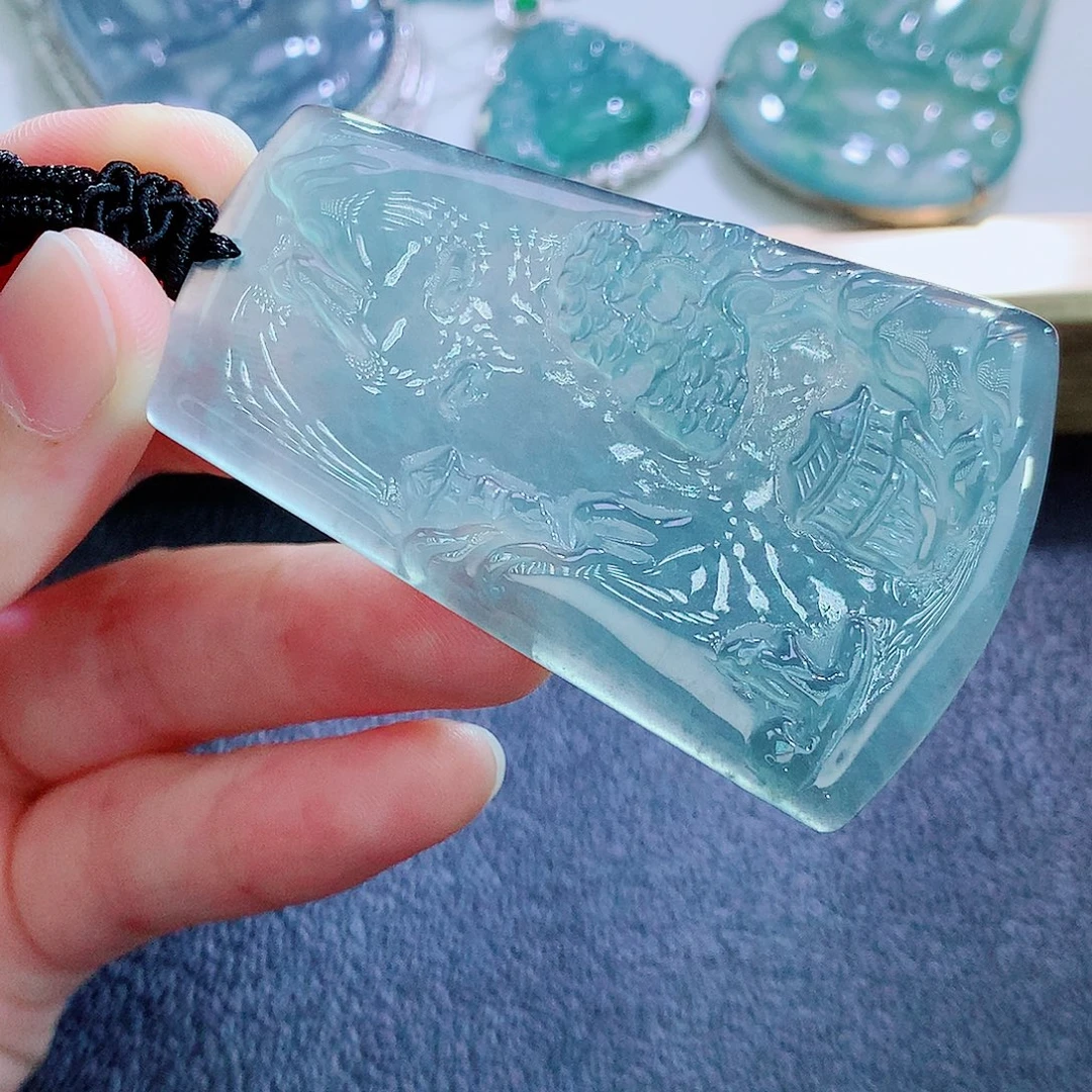 颈饰未镶嵌翡翠翡翠