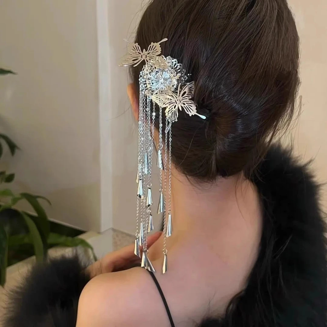 蝴蝶银流苏发簪女苗族发饰风铃盘发钗新中式古风秋冬u型发夹簪子