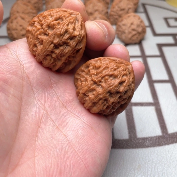 核桃手串/手链糖三角白