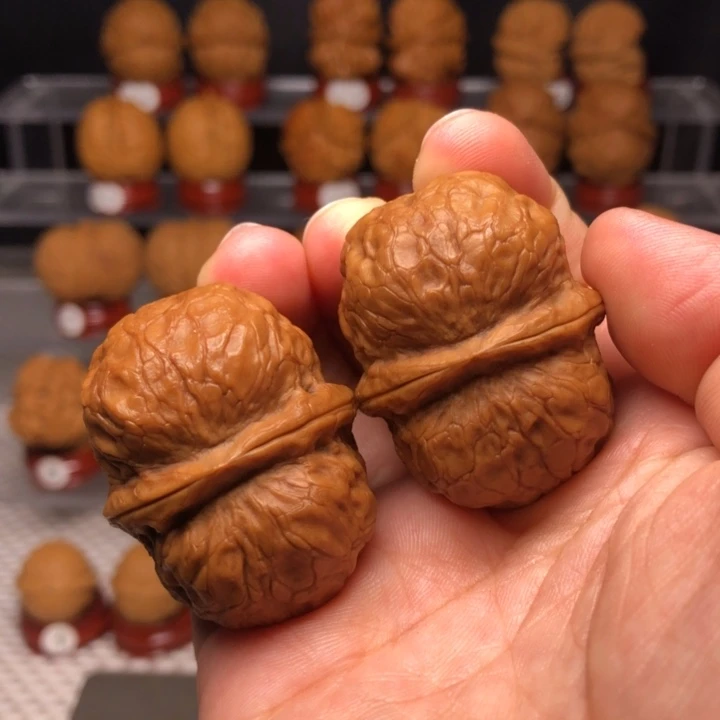 把件文玩核桃85天启元宝