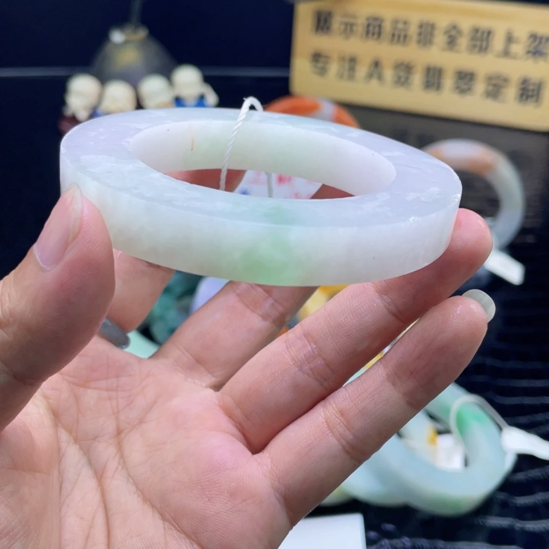 定制翡翠未镶嵌不****美