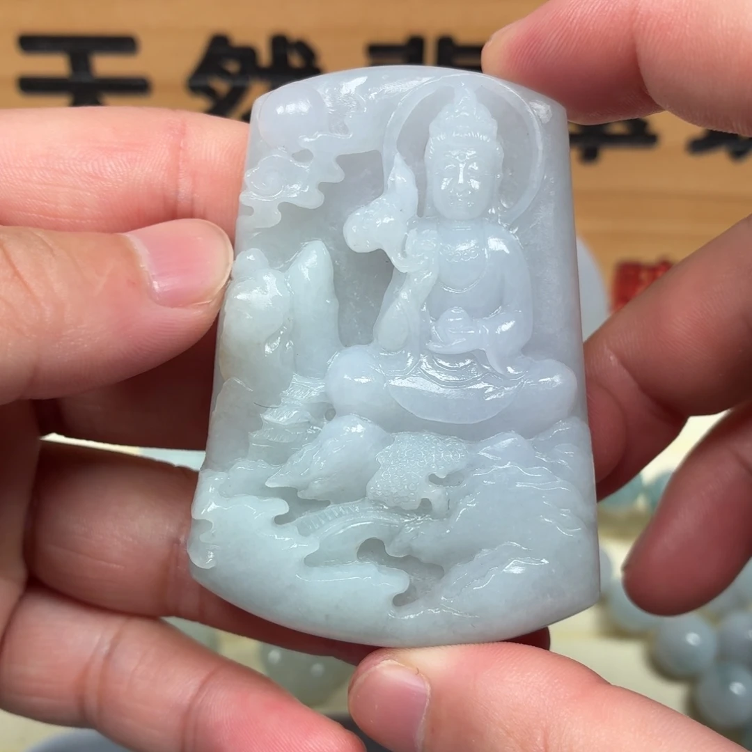 定制翡翠未镶嵌山水观音