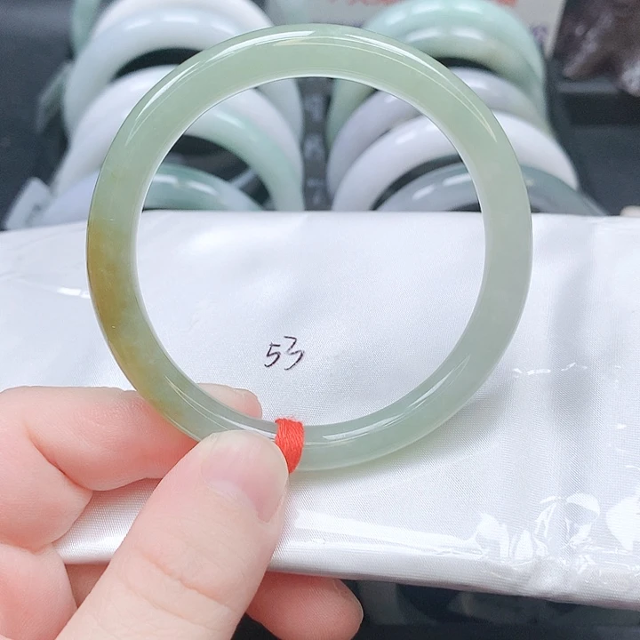 翡翠未镶嵌手镯211