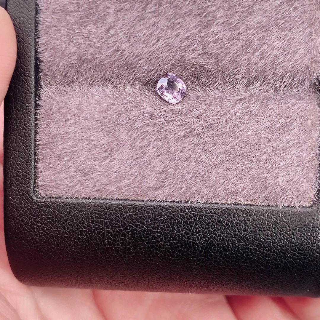 尖晶石裸石0.52克拉晶体好