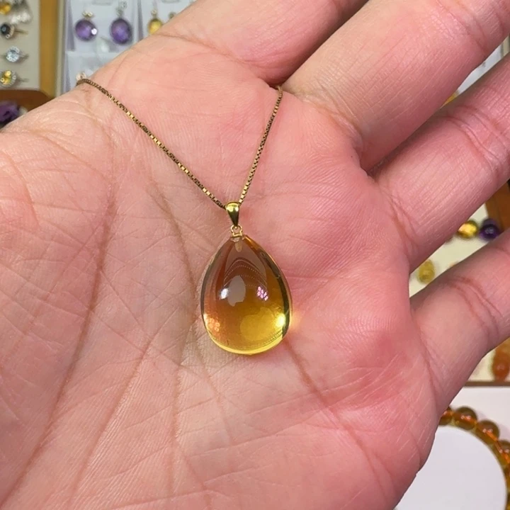 18K金镶嵌颈饰黄晶吊坠