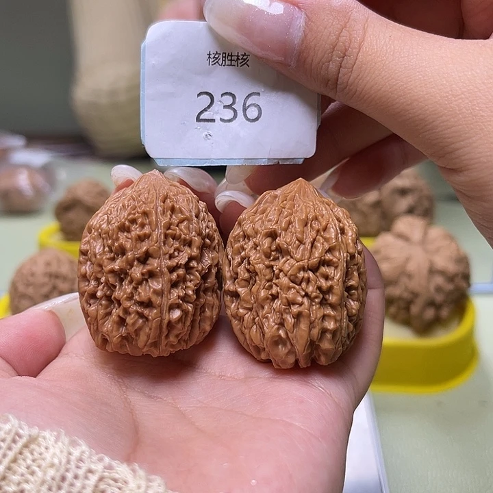 文玩核桃把件大蒜头33.236