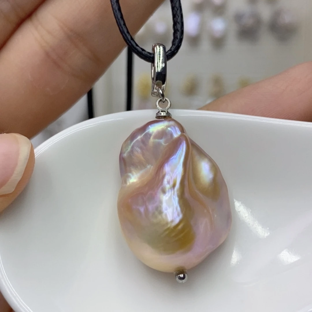 颈饰未镶嵌淡水珍珠