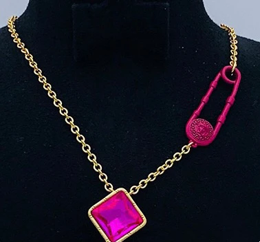 铜合金项链 项链耳饰套装F家美杜莎人头别针款式经典复古项链