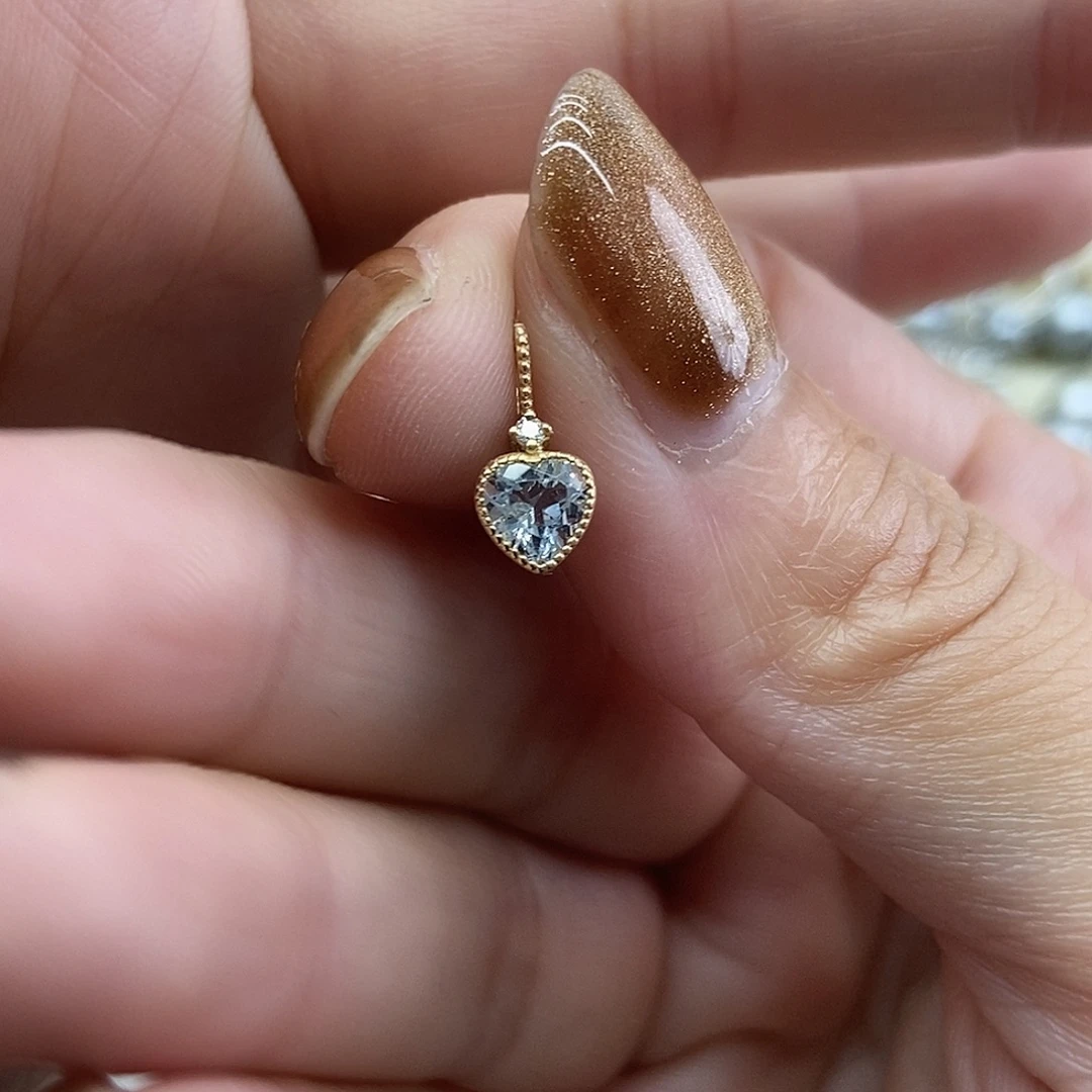 18K金镶嵌吊坠(不含链)海蓝宝石