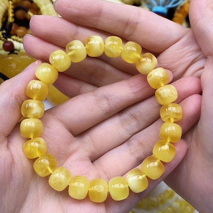 蜜蜡未镶嵌珠宝奇石