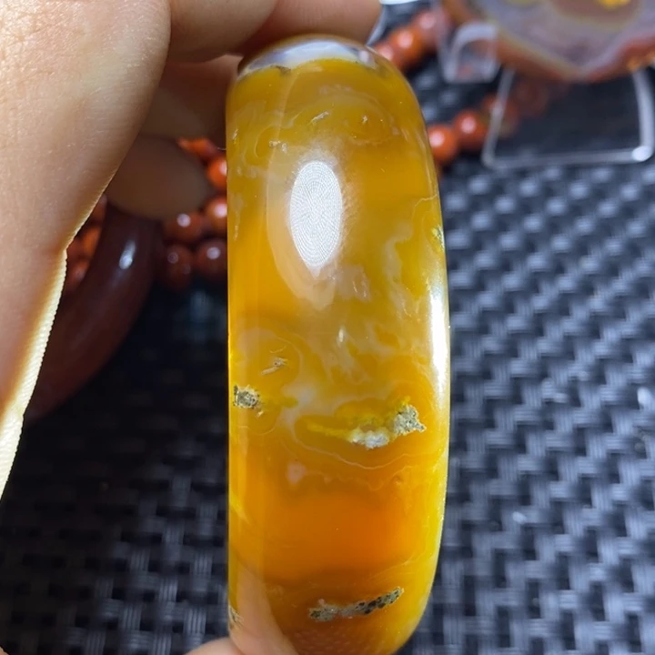 玛瑙/玉髓颈饰未镶嵌幸***释