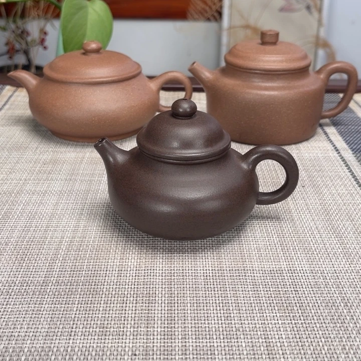 紫砂茶壶略微晃盖