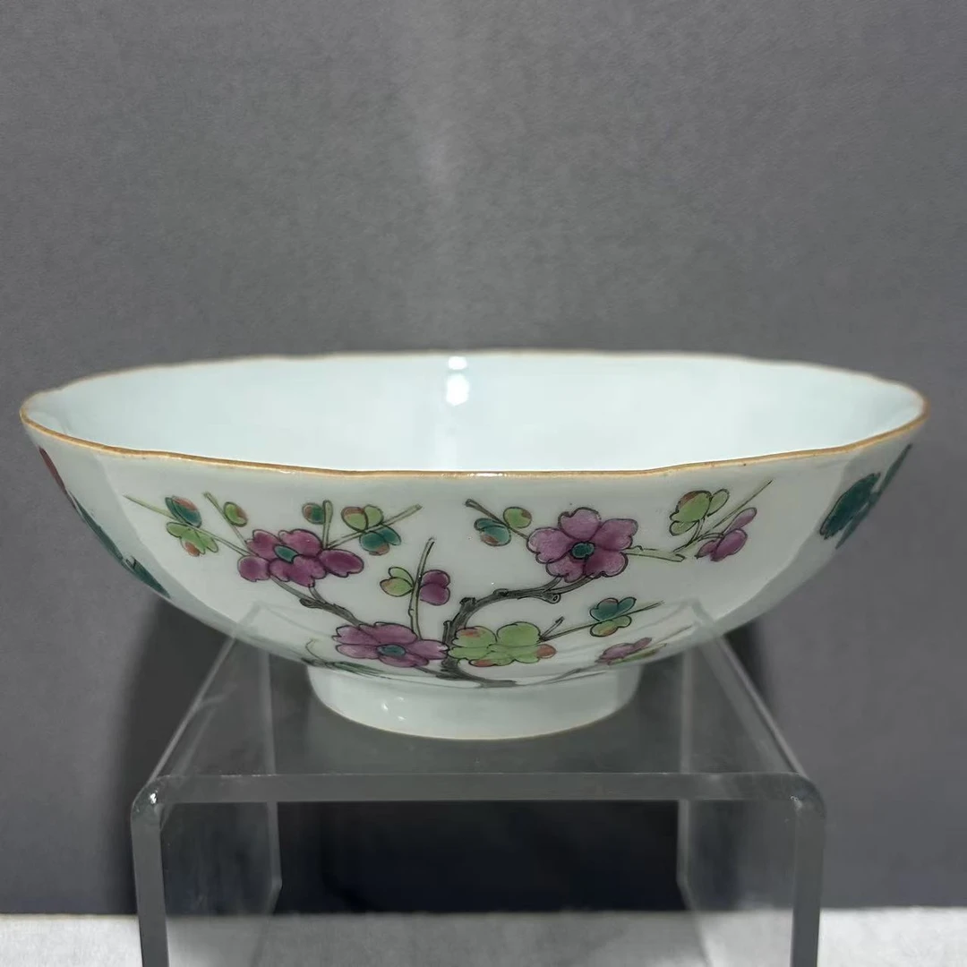 A0724070  清晚期 粉彩四季花卉纹碗（口径16.6 高6）