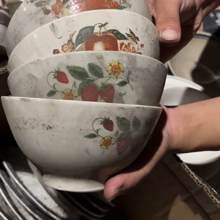 止***语老货盘子碗啥都有
