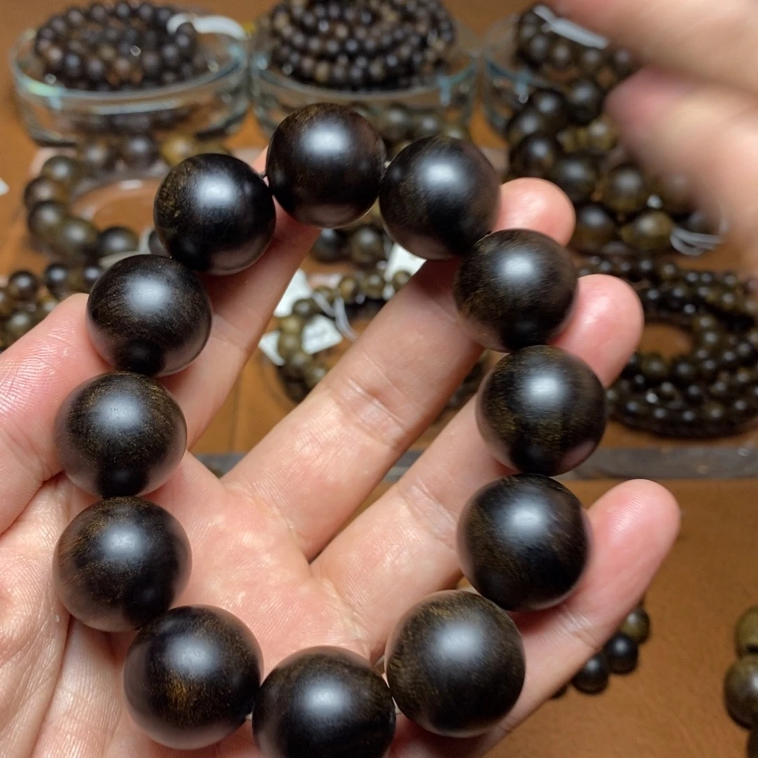 沉香手串用****7越南芽庄白奇楠2.0缨子留疤
