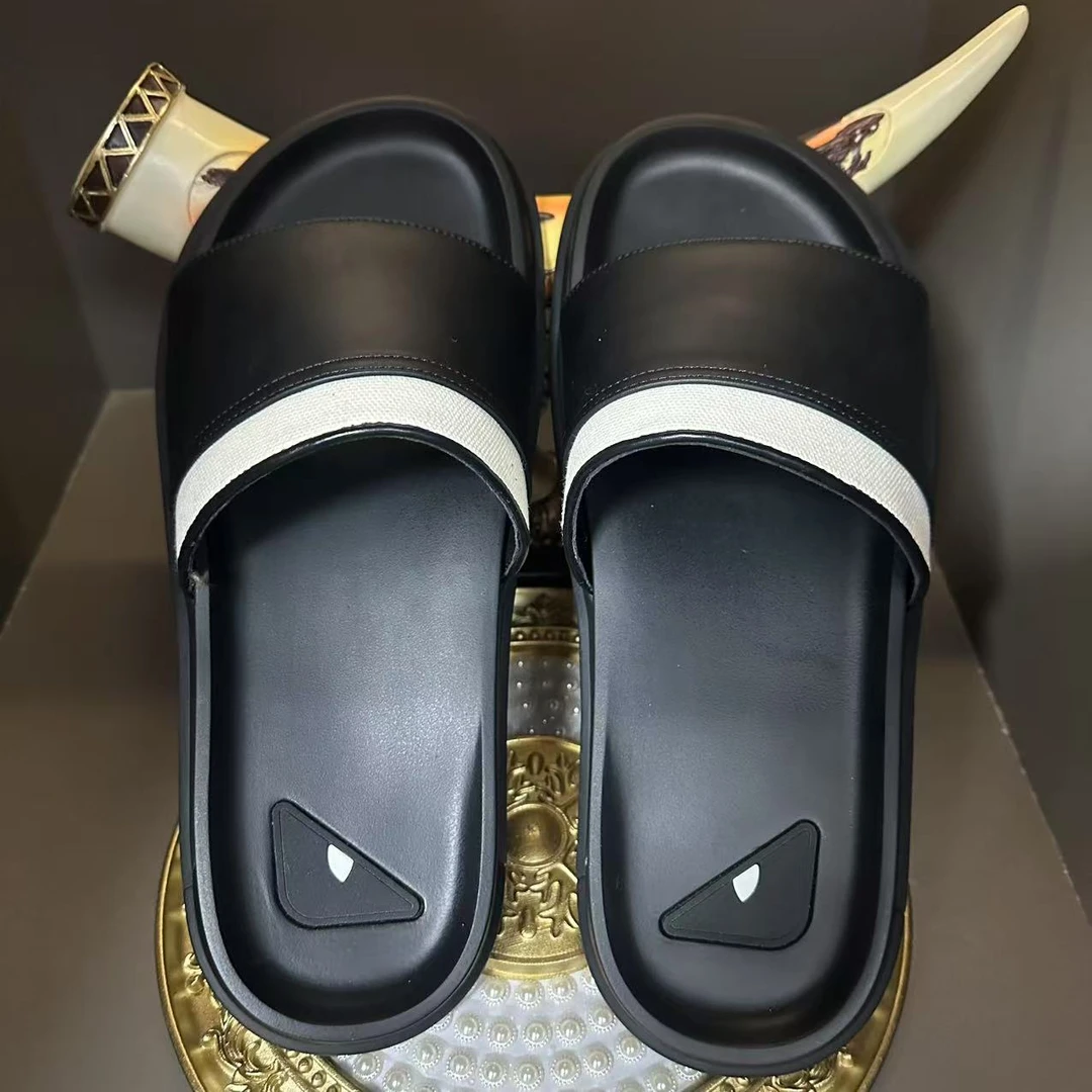 2025夏季新款一字拖经典鞋子沙滩时尚拼色平底休闲黑色鞋拖外穿