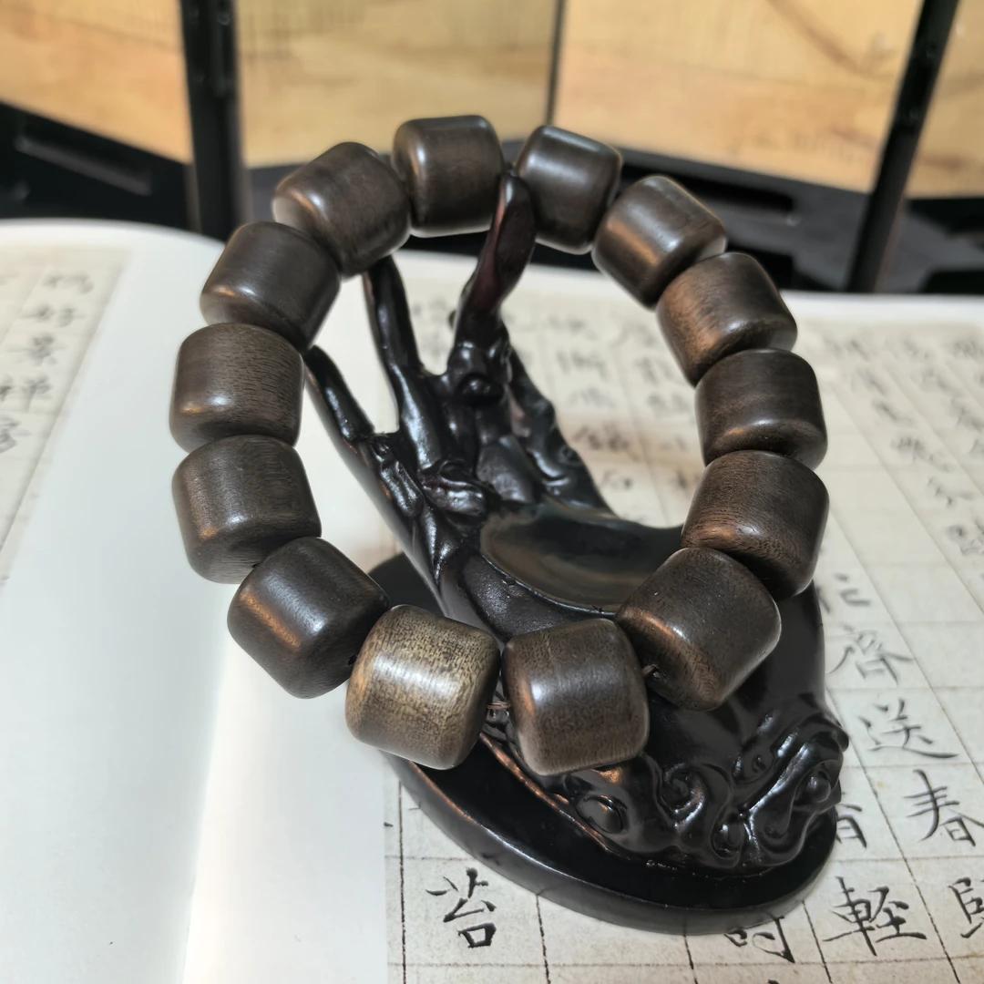 Z-04【马来西亚加里曼丹】沉香约15mm，22.7g