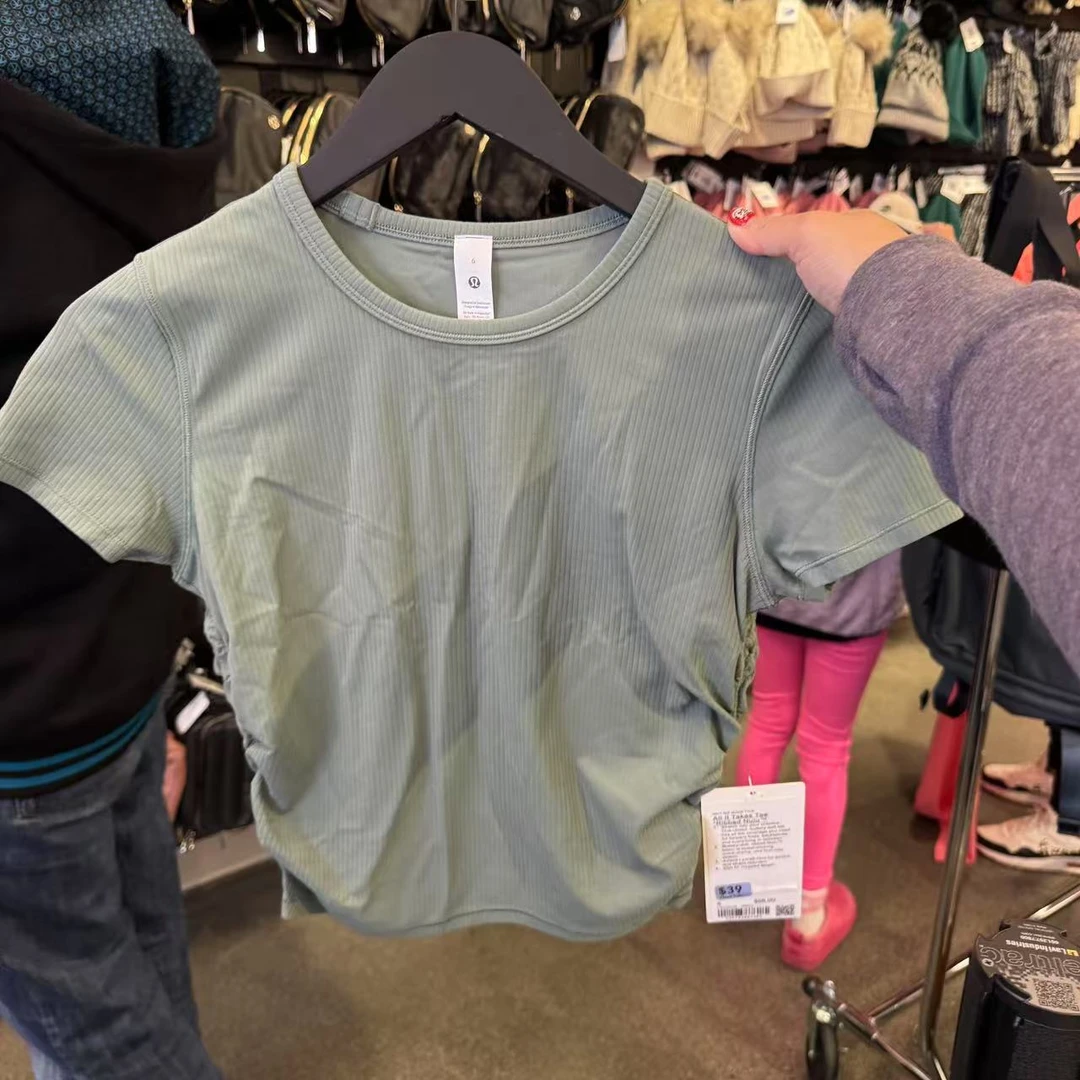lululemon All It Takes Tee Ribbed Nulu女士T恤螺纹短袖