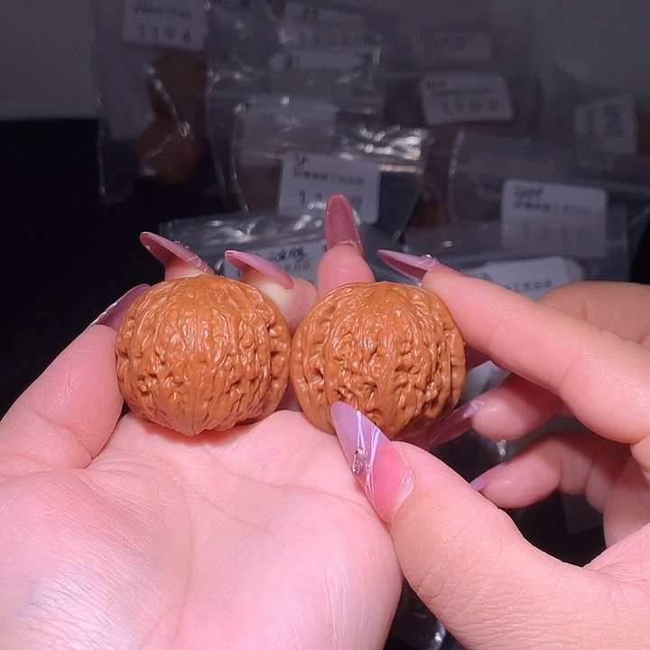 鼓***乐文玩核桃把件铁锤39