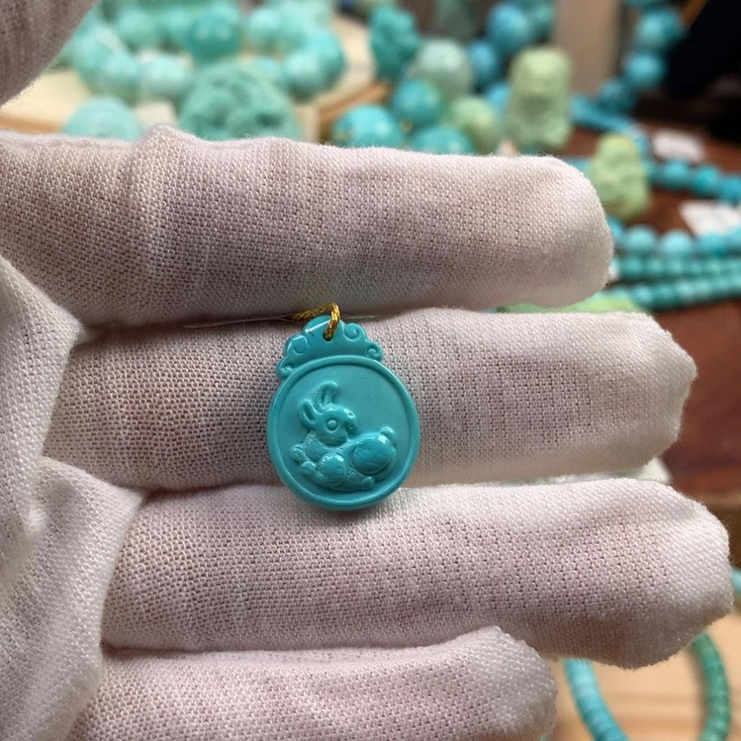 绿松石未镶嵌珠宝奇石