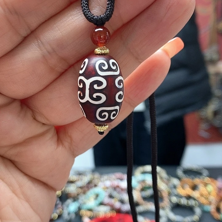 玛瑙/玉髓颈饰合金