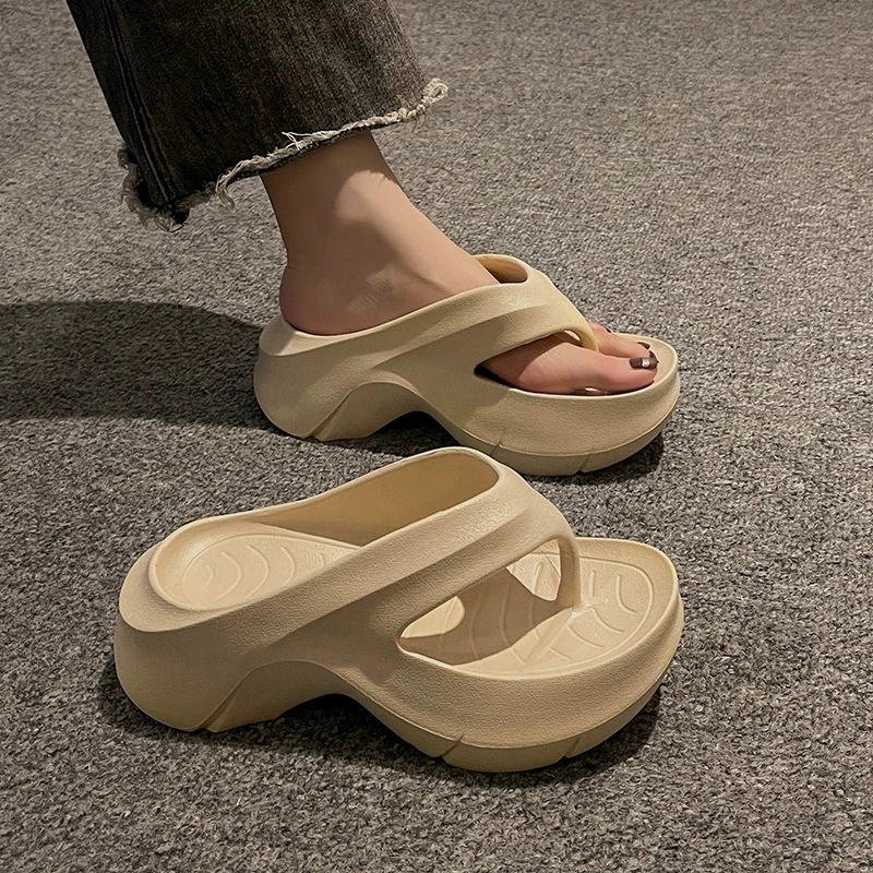 新高跟厚底拖鞋女夏季外穿凉拖鞋网红超火坡跟沙滩松糕鞋女人字拖