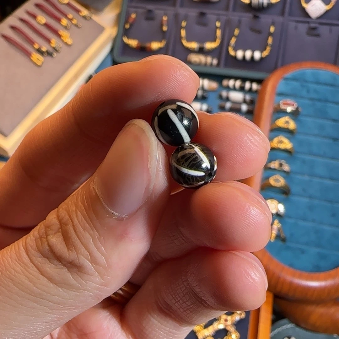 摇***声玛瑙/玉髓未镶嵌瓜珠