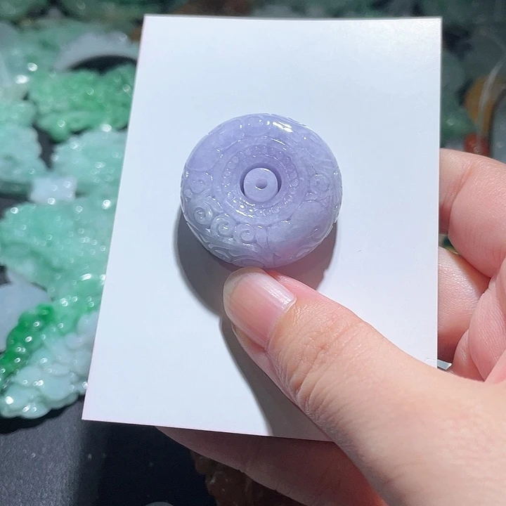 颈饰未镶嵌翡翠天