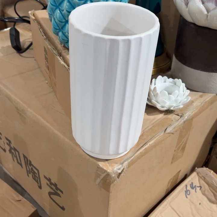 瓷花瓶摆件外贸出口（微瑕）