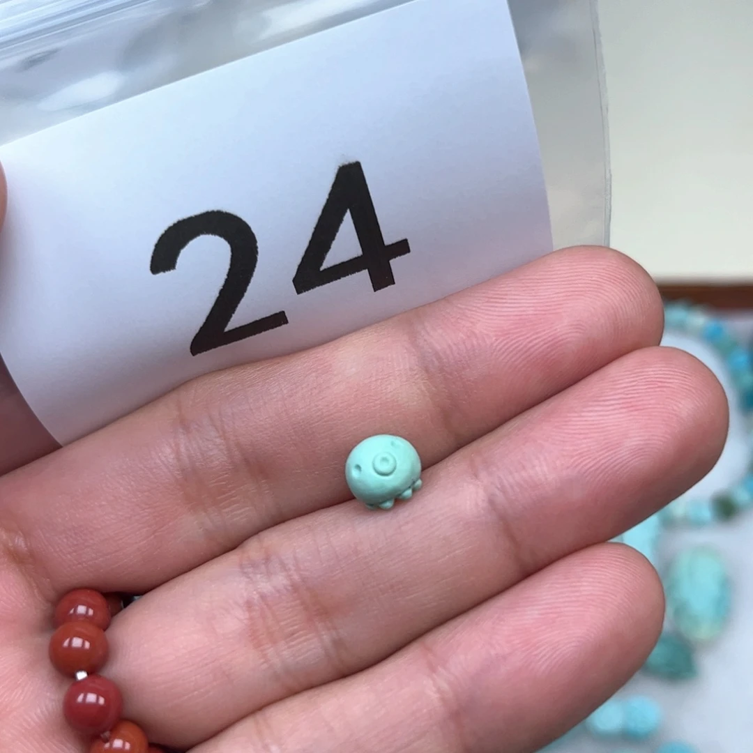 南红玛瑙未镶嵌珠宝奇石