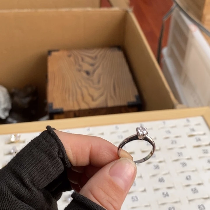 初遇见哈哈哈哈哈哈